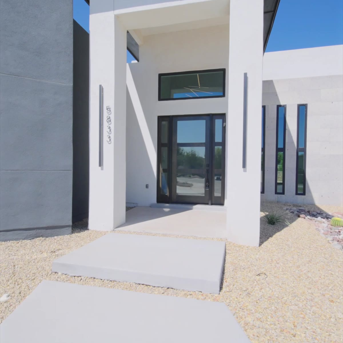 Montecito modern home entry
